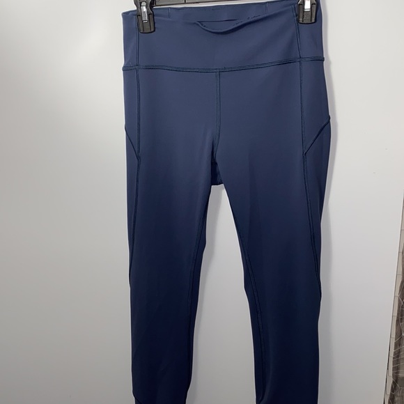 Lululemon 🍋 In Movement Tight - Picture 9 of 17